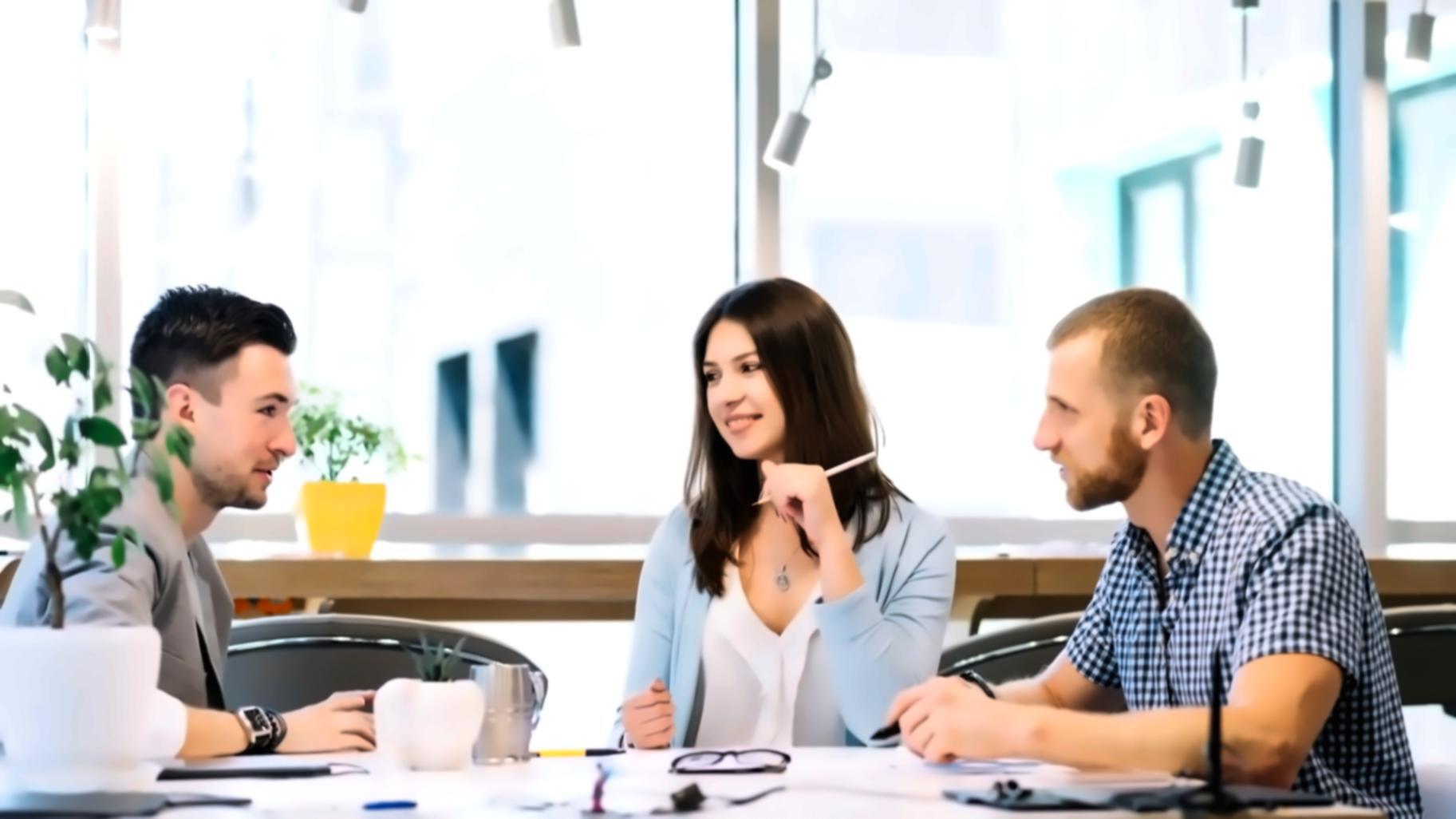 Professionelle Finanzberatung im modernen Büro